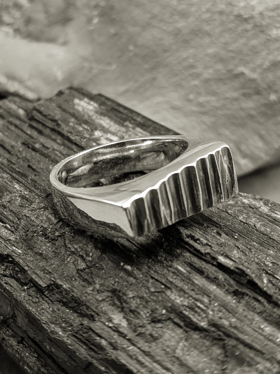 Corrugated Ring